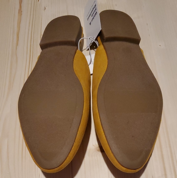 Old Navy New Slides - Picture 3 of 4